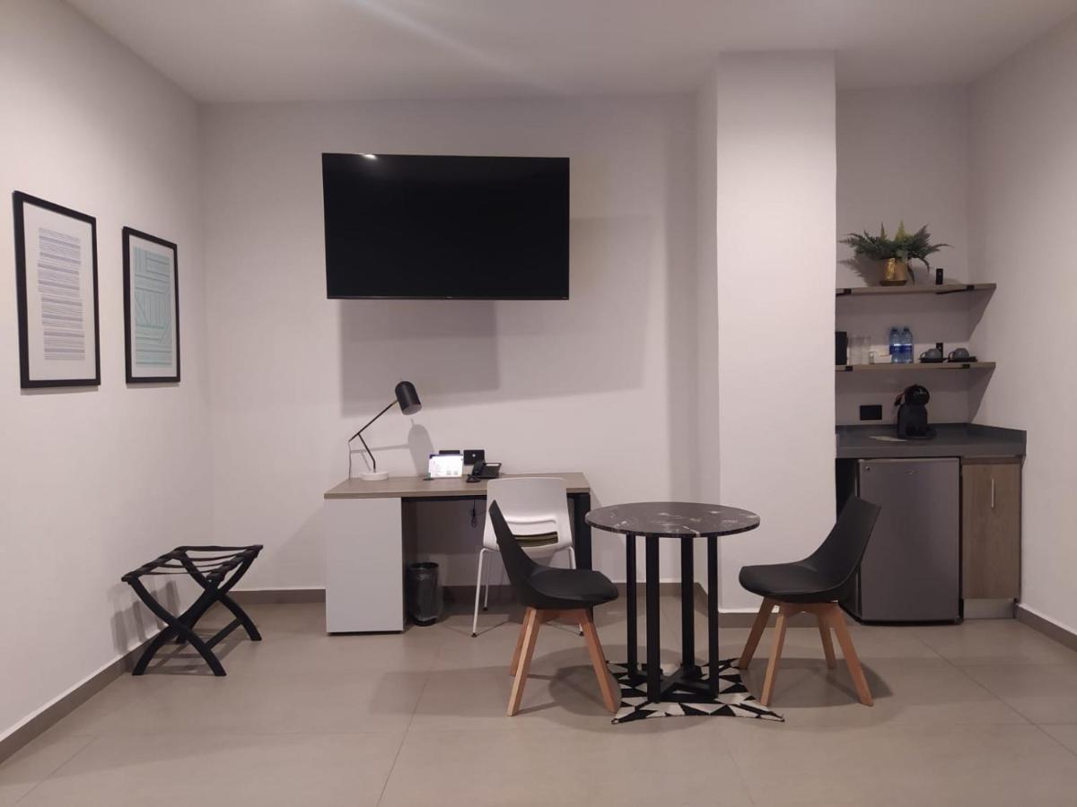 Th Hotel & Vivienda Тепатитлан де Морелос Екстериор снимка